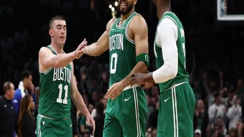 “全球目光聚焦：中国科技艺术双创新高，DeepSeek至《哪吒2》呈现无限创意”