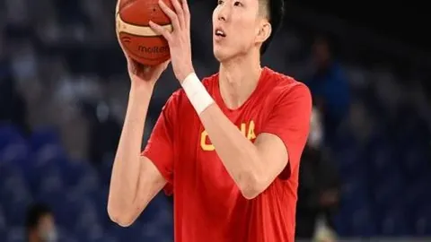 17中国女篮激战组成功挺进世界杯16强指南